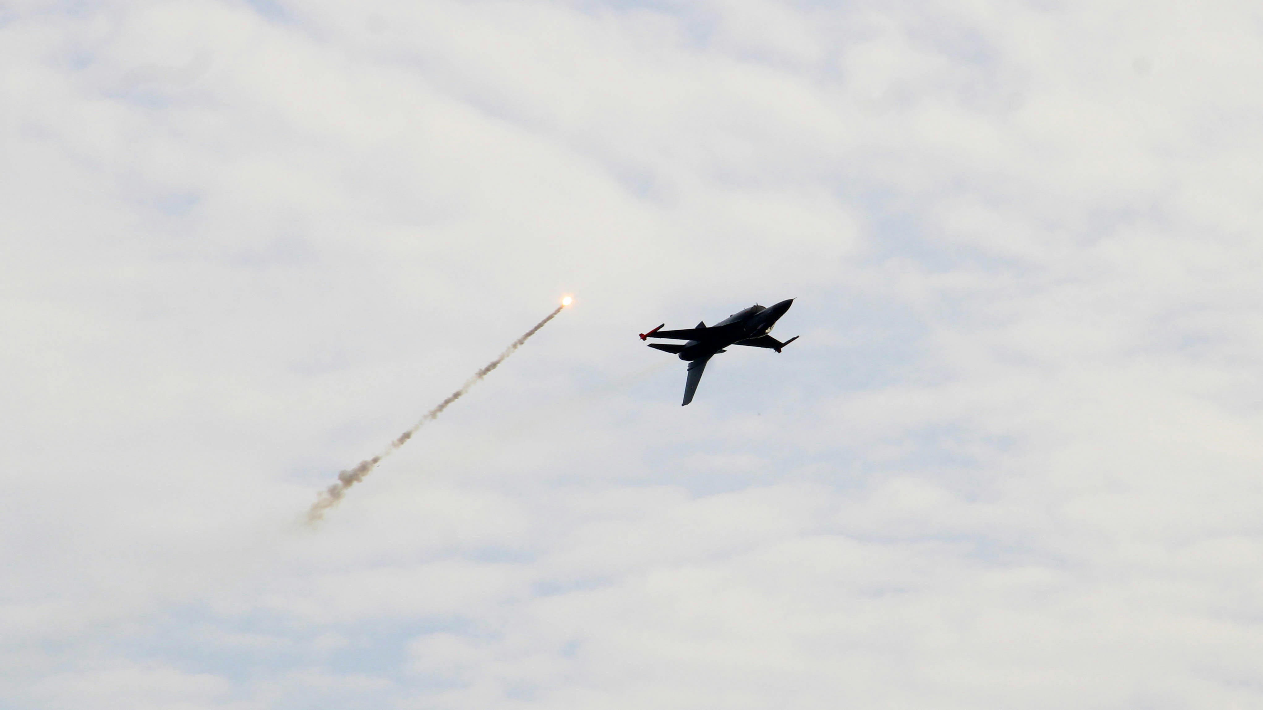 img-dummy-news-thumb-01